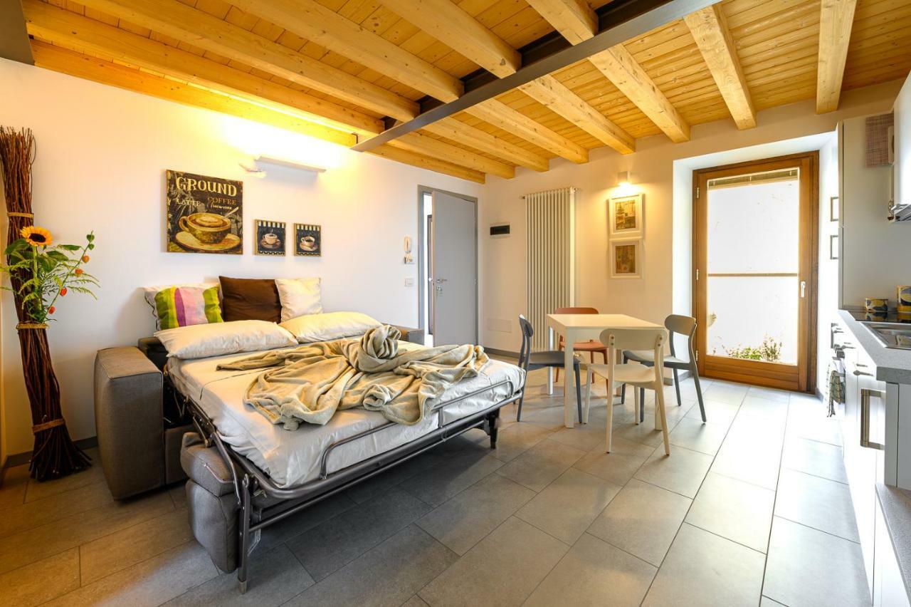 Old Town Apartments Tirano Ngoại thất bức ảnh