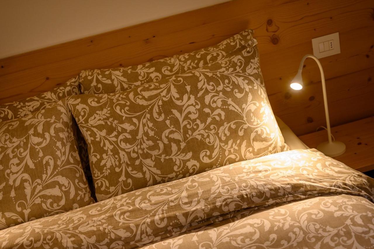 Old Town Apartments Tirano Ngoại thất bức ảnh